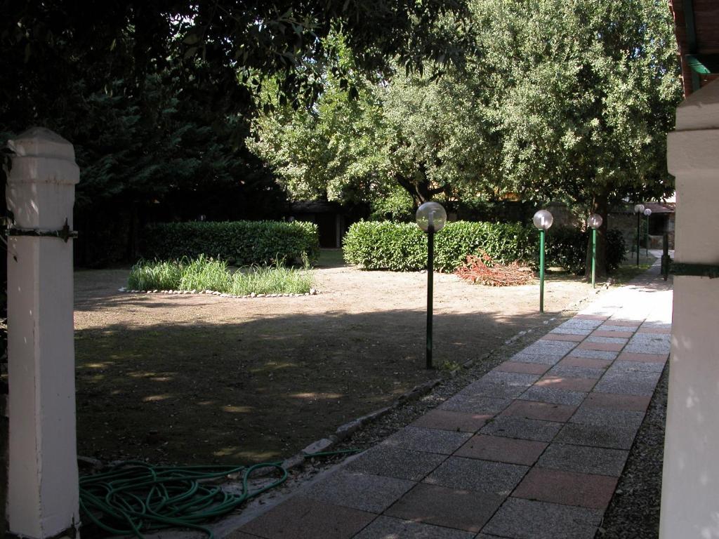 Villa Patrizia B&B ルッカ エクステリア 写真