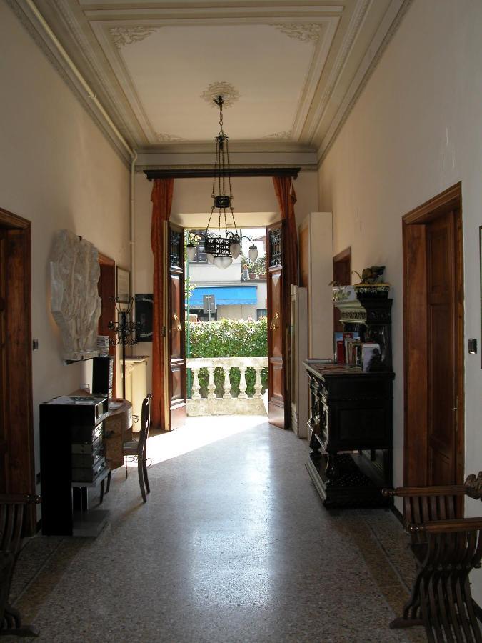 Villa Patrizia B&B ルッカ エクステリア 写真